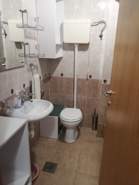 Joakima Vujića 2, Novi Sad - 8