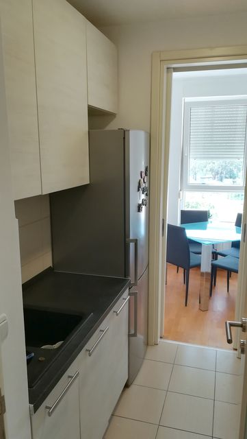 Jurija Gagarina 12b, Beograd - 13