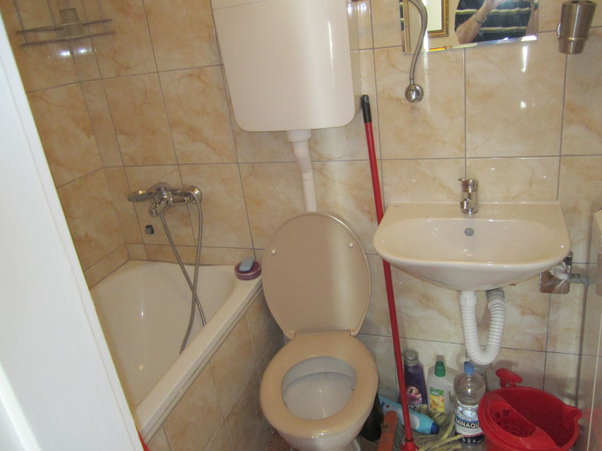 Trebinjska 21, Beograd - 5