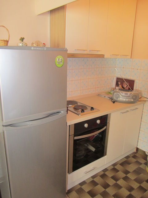 Trebinjska 21, Beograd - 6