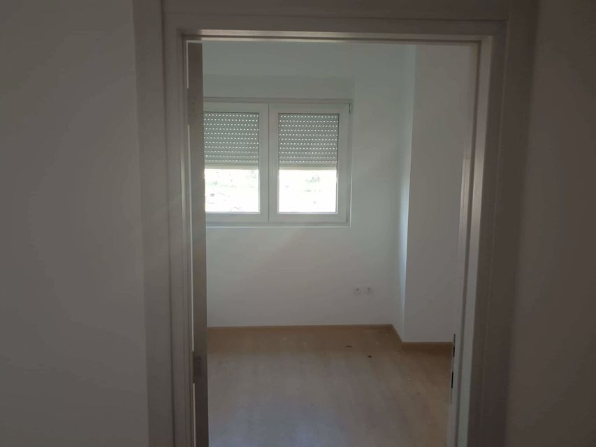 Konstantina Jovanovića 84, Beograd - 6