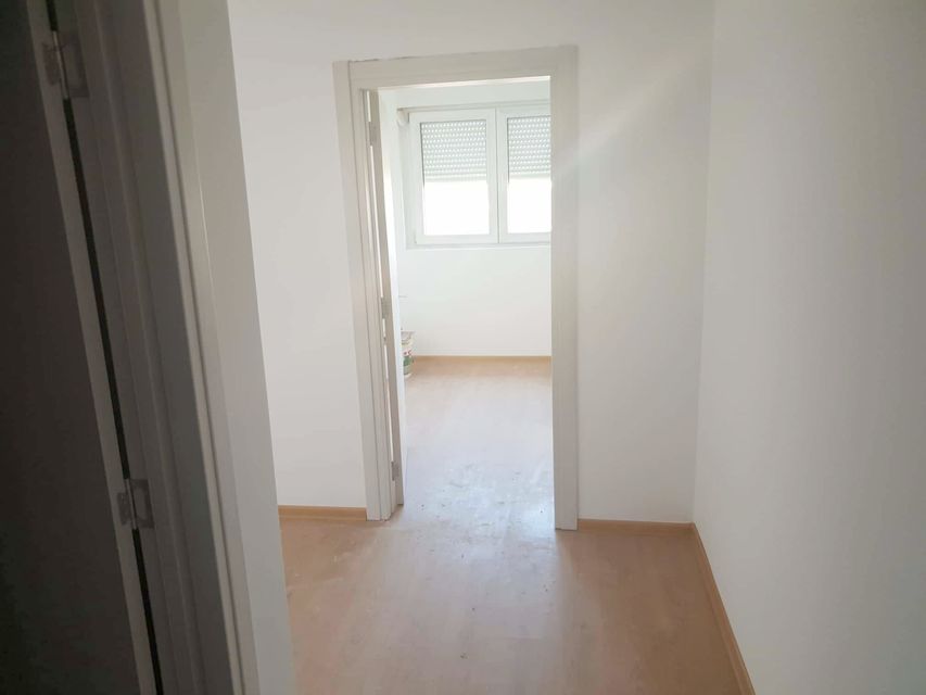 Konstantina Jovanovića 84, Beograd - 5