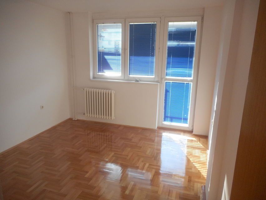 Vizantijski bulevar 98, Niš - 9