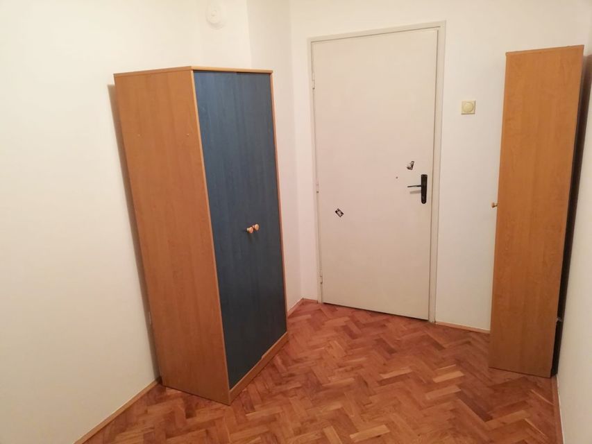 Braće Jerkovića 78, Beograd - 4