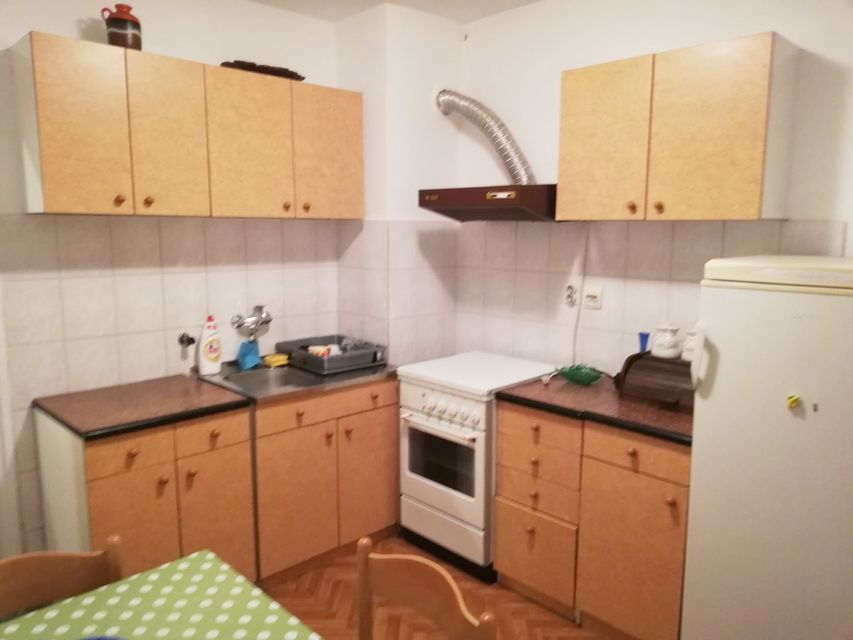 Braće Jerkovića 78, Beograd - 5