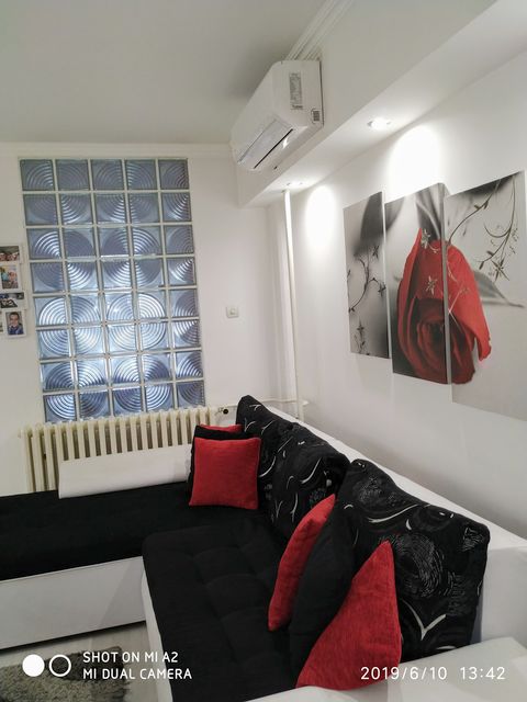 Bulevar Jovana Dučića 14, Novi Sad - 8