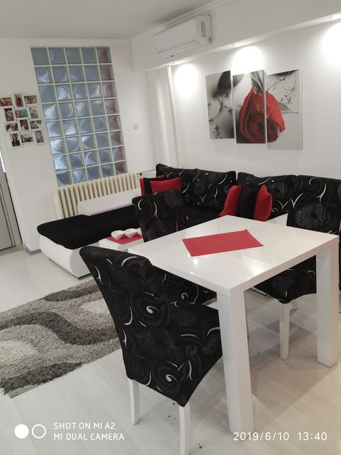 Bulevar Jovana Dučića 14, Novi Sad - 6