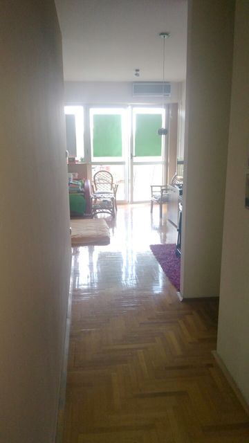 Pilota Mihaila Petrovića 72, Beograd - 10