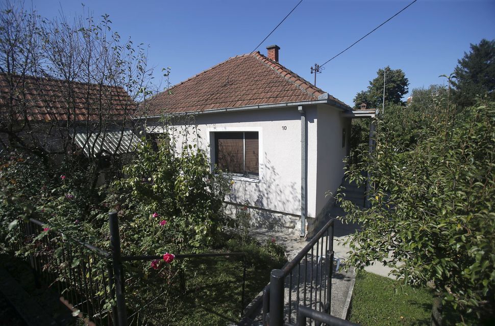 Karla Marksa 10, Banja Koviljača - 1