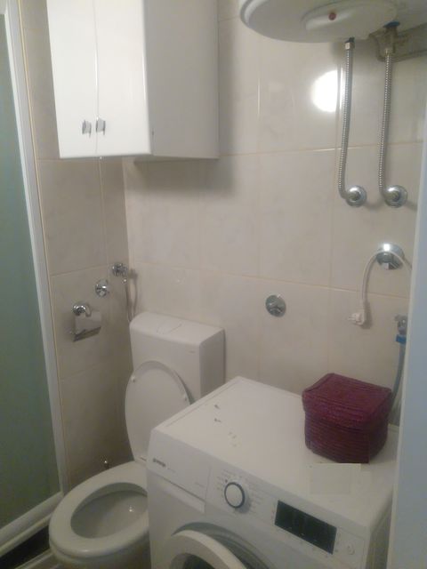 Stevana Brakusa 1, Beograd - 10