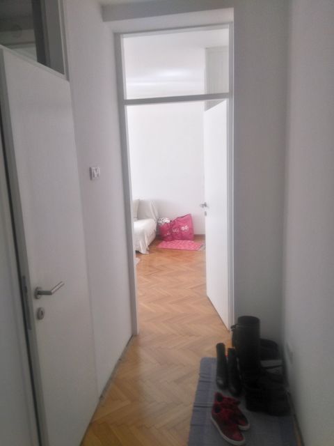 Stevana Brakusa 1, Beograd - 6