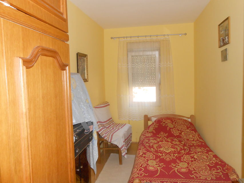 Svetozara Markovića 33, Beška - 10