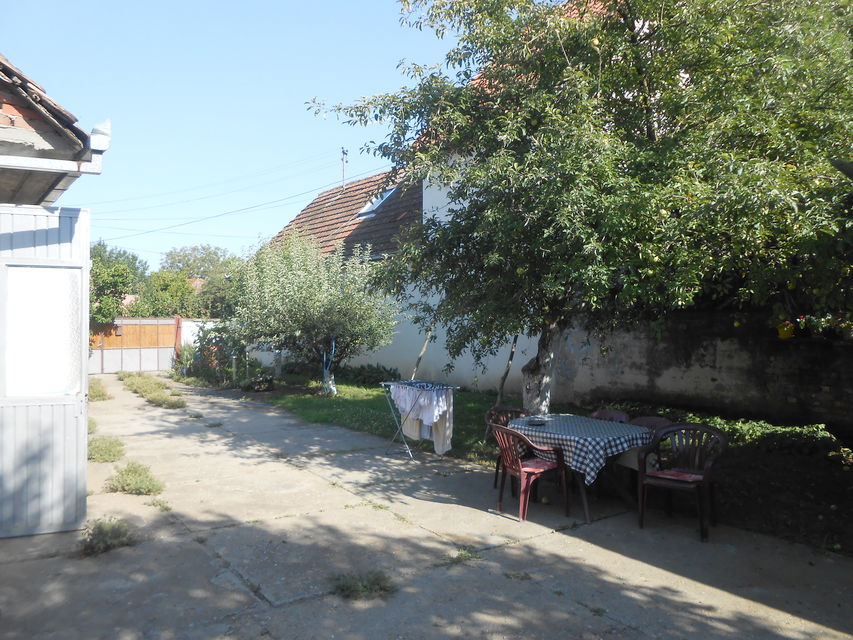 Svetozara Markovića 33, Beška - 13