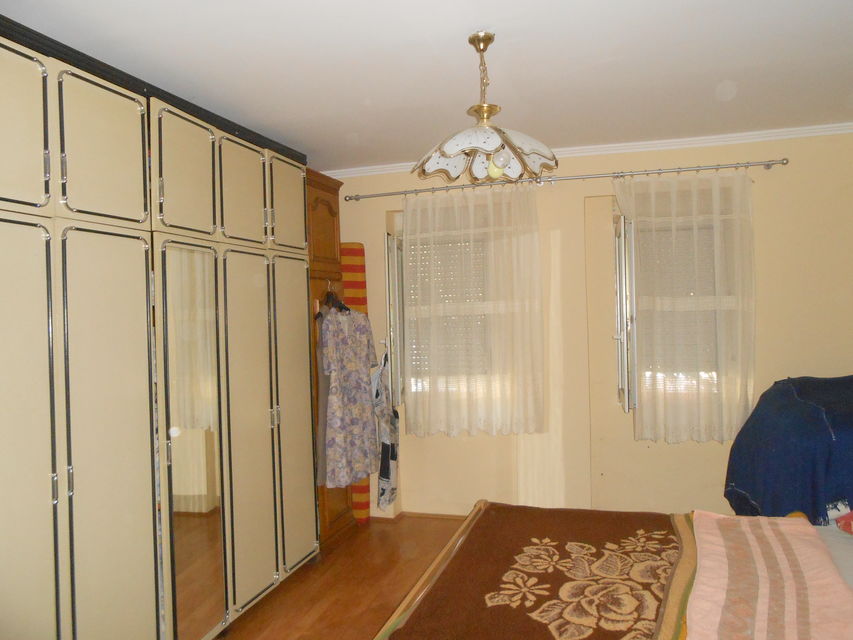 Svetozara Markovića 33, Beška - 9