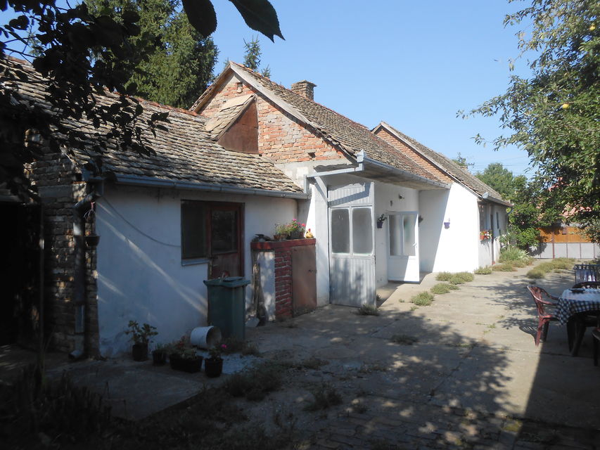 Svetozara Markovića 33, Beška - 6