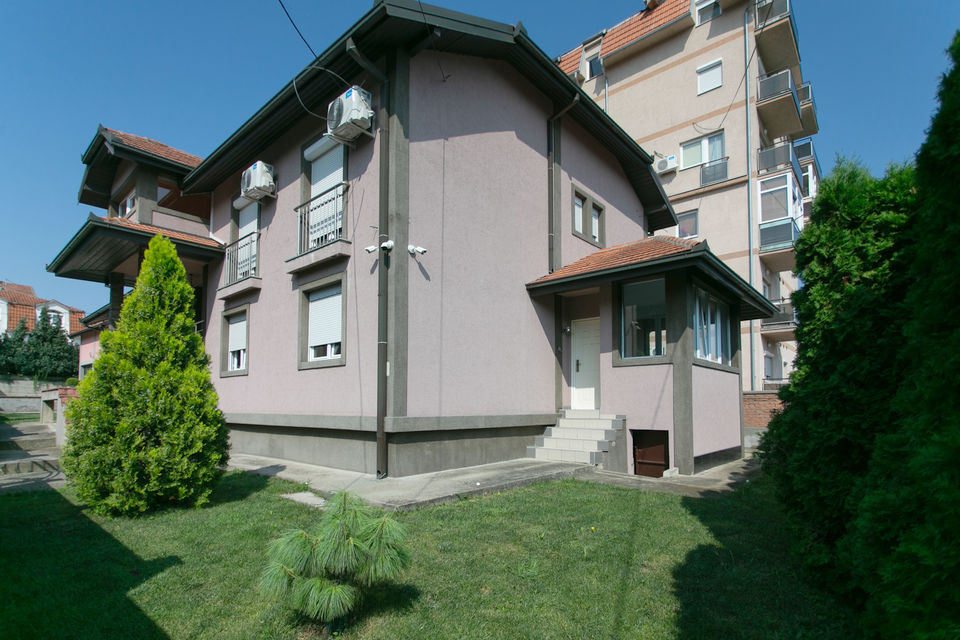 Sestara Janković 9, Beograd - 2