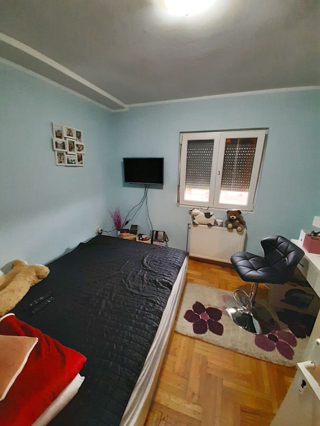 Jovanke Radaković 35, Beograd - 5