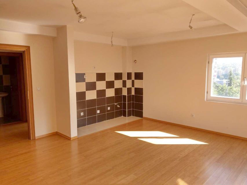 Matice srpske 89, Beograd - 5