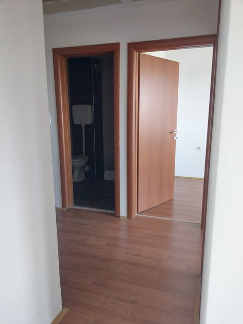 Save Kovačevića 39, Beograd - 17