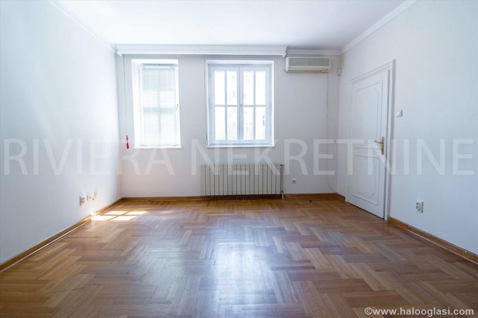Tadeuša Košćuška 18, Beograd - 8