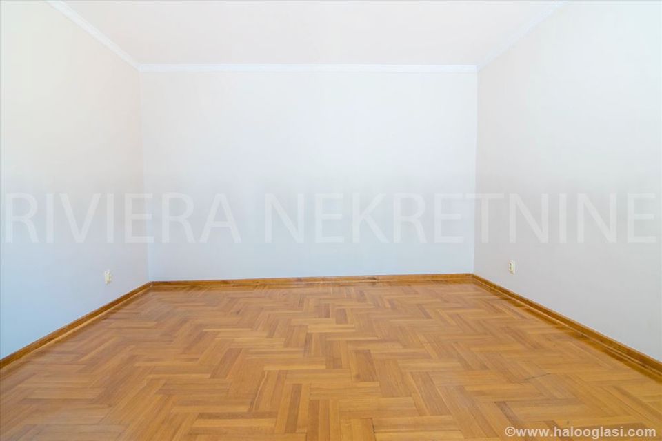 Tadeuša Košćuška 18, Beograd - 7