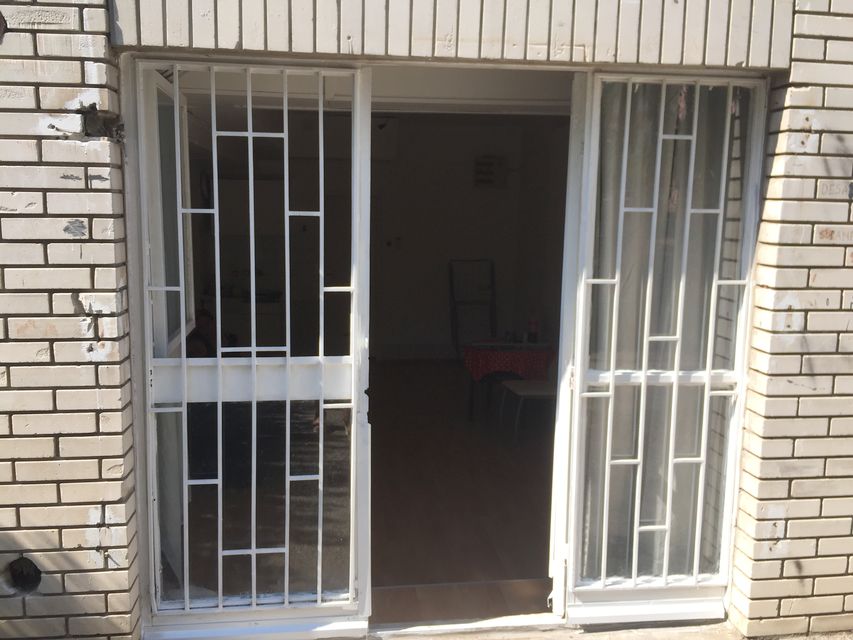 Ljubinke Bobić 3, Beograd - 6