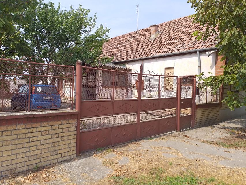 Vojvode Mišića 34, Radojevo - 2