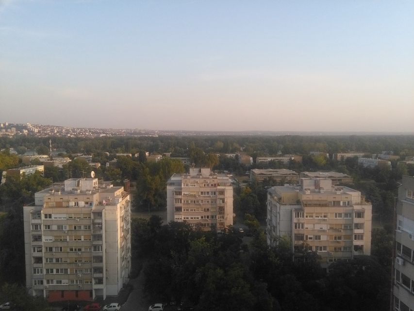 Jurija Gagarina 59, Beograd - 10