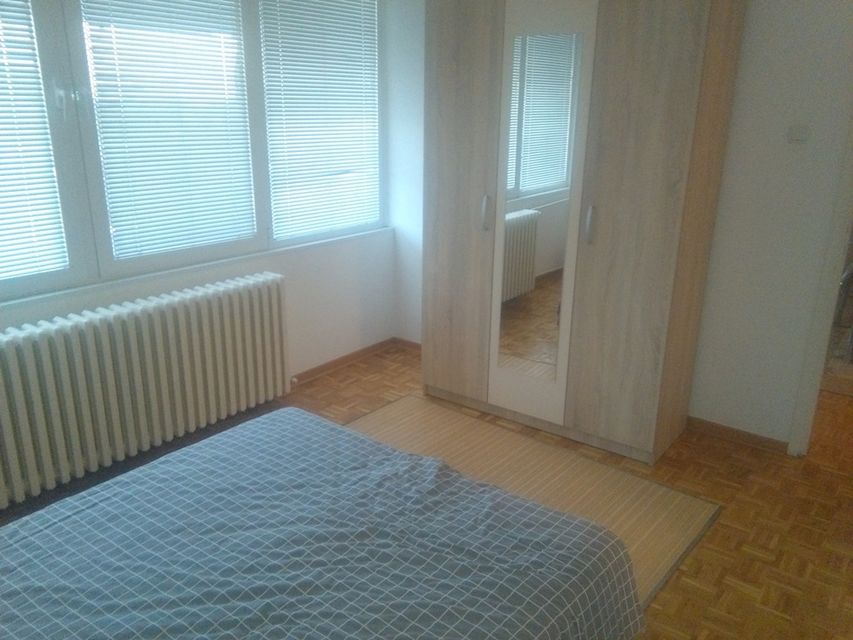 Jurija Gagarina 59, Beograd - 4