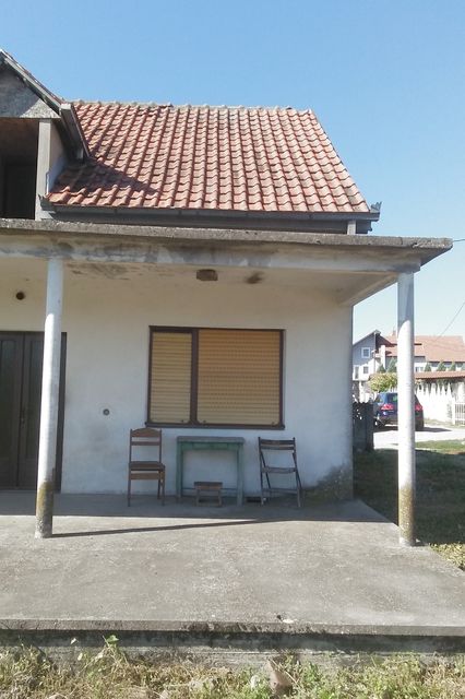 Cara Dušana 30, Skobalj - 2