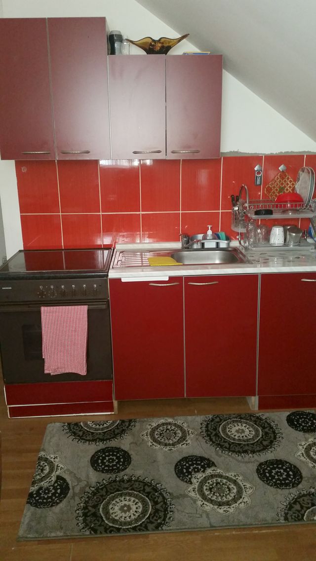 Torlačka 21, Beograd