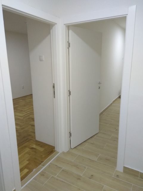 Bulevar Jaše Tomića 25, Novi Sad - 5