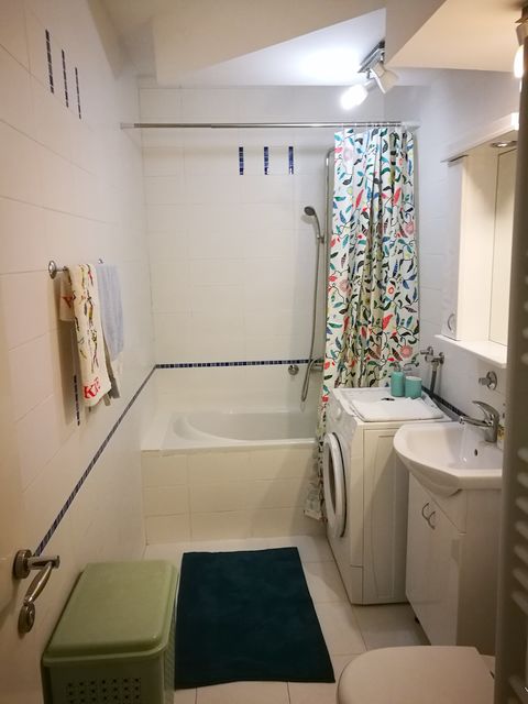 Visokog Stevana 14, Beograd - 4