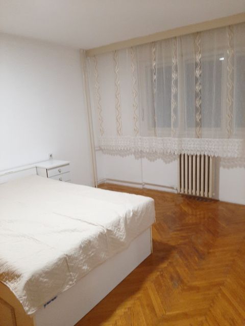 Stevana Milovanova 6, Novi Sad - 12