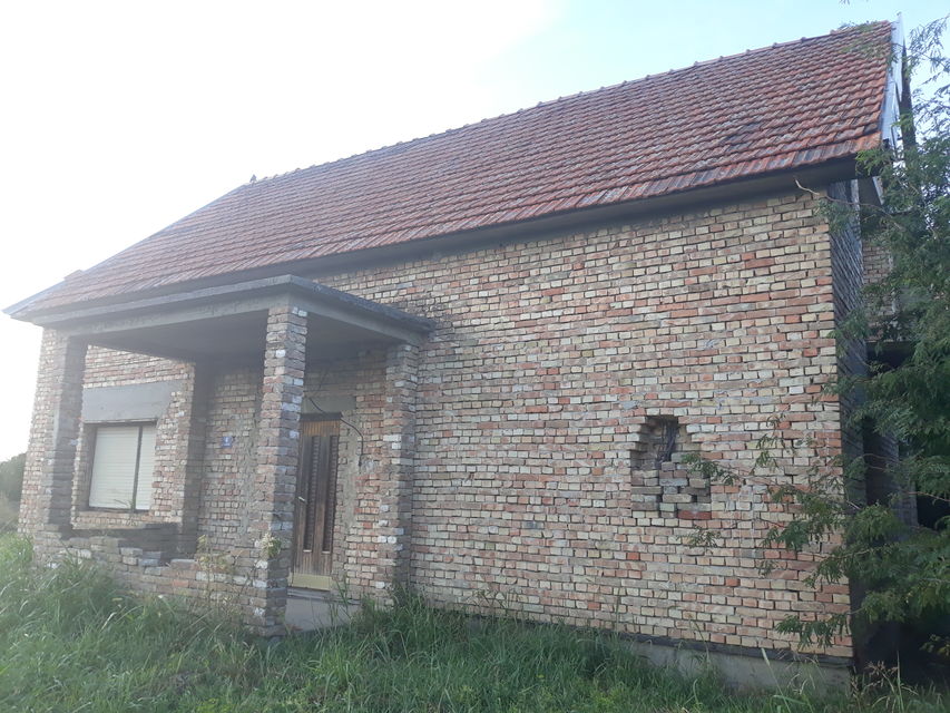 Dušana Košutića 8, Krajišnik - 3