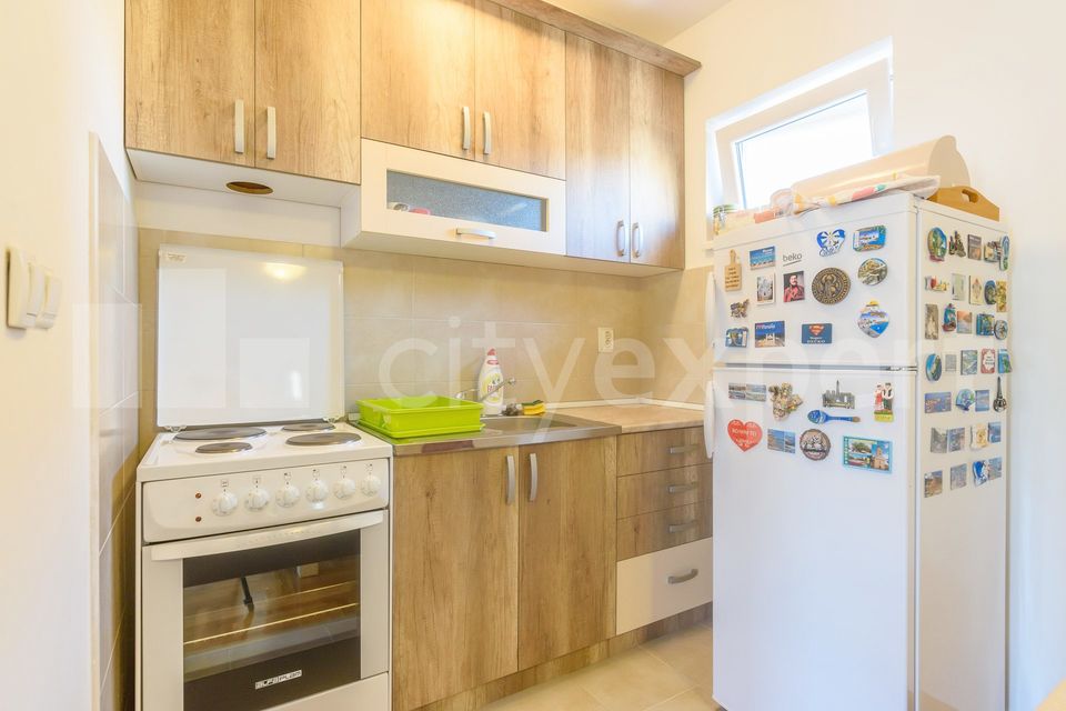 Vojvode Vlahovića 39, Beograd - 5