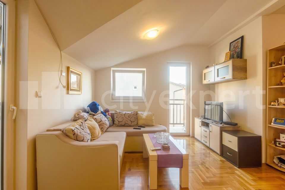 Vojvode Vlahovića 39, Beograd - 8