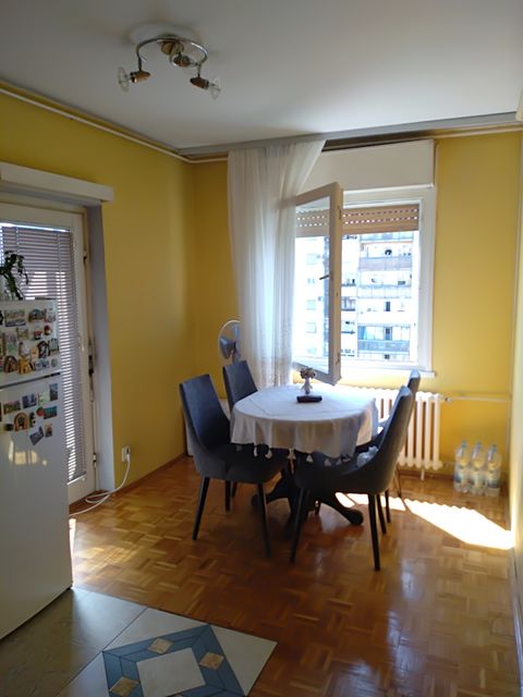 Gandijeva 87, Beograd