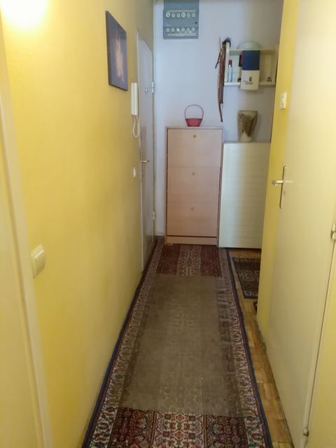 Gandijeva 87, Beograd - 14