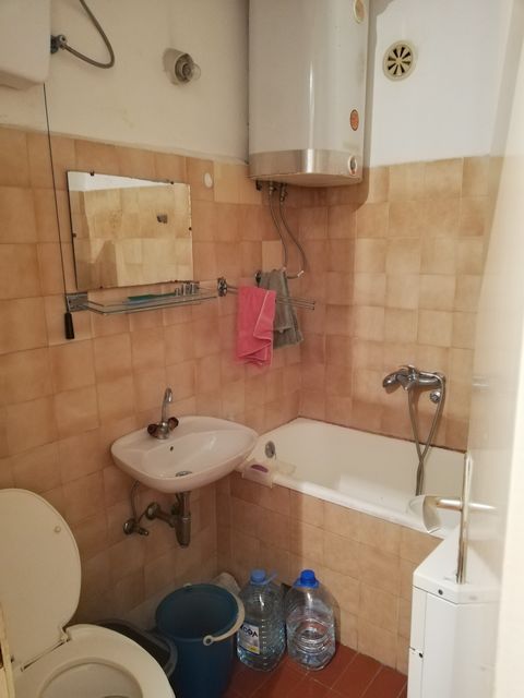 Edvarda Griga 3, Beograd - 3