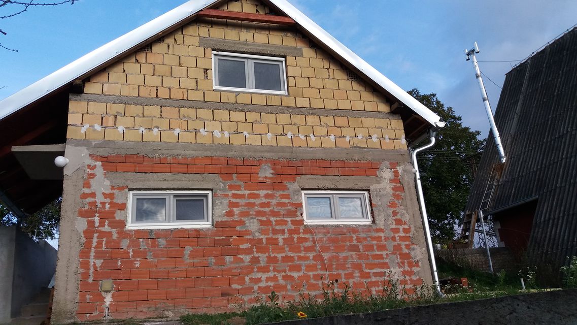 Lička 24, Čortanovci - 4