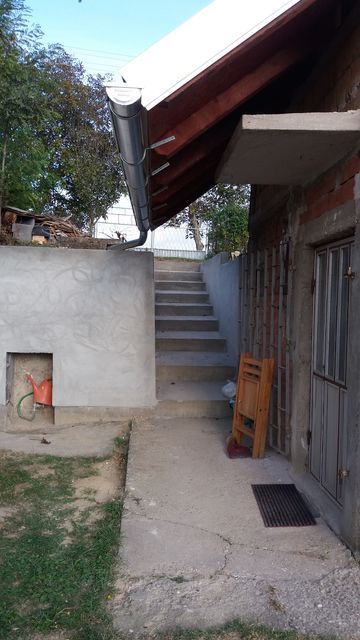 Lička 24, Čortanovci - 3