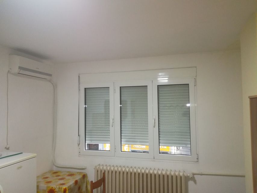 Makenzijeva 29, Beograd - 12