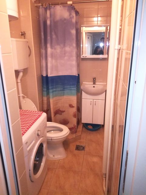 Makenzijeva 29, Beograd - 2