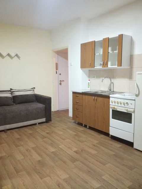 Makenzijeva 29, Beograd - 6