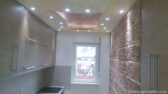 Miklošićeva 13, Beograd - 3