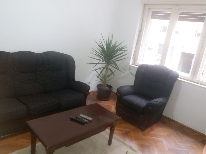 Džordža Vašingtona 52, Beograd - 3