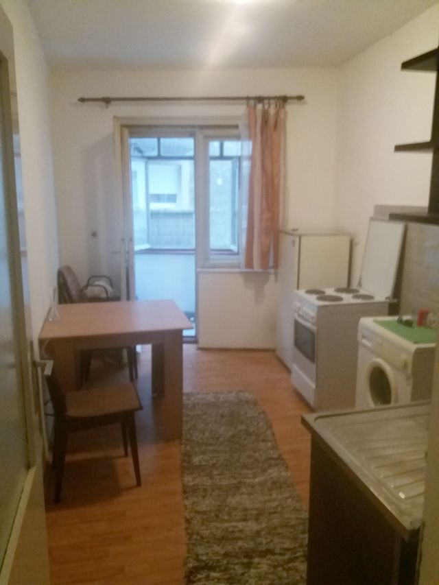 Džordža Vašingtona 52, Beograd - 6