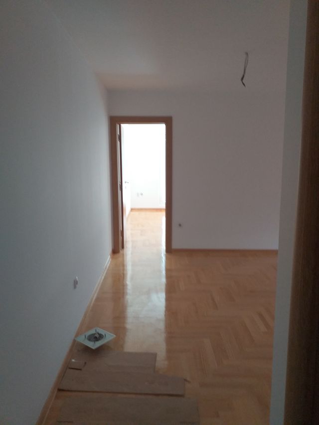 Bulevar Revolucije 37i, Beograd - 8