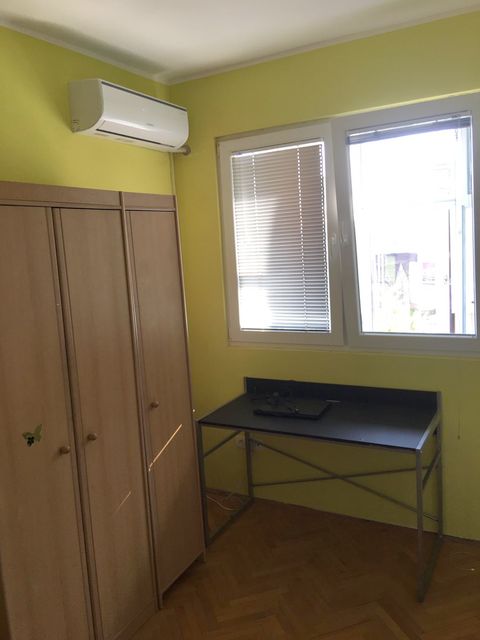 Lička 1, Beograd - 3